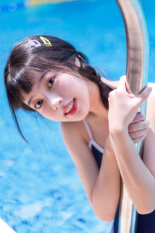 在车内扑克又疼又叫